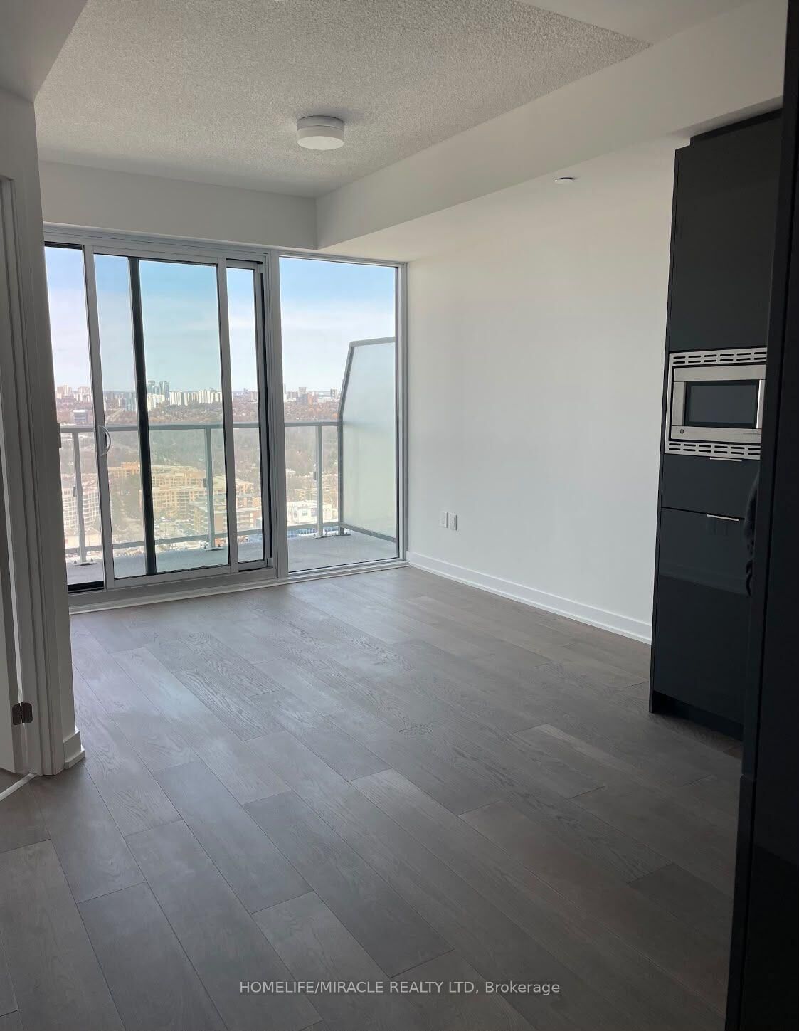 Property Photo:  50 Oneill Road  ON M3C 0R1 