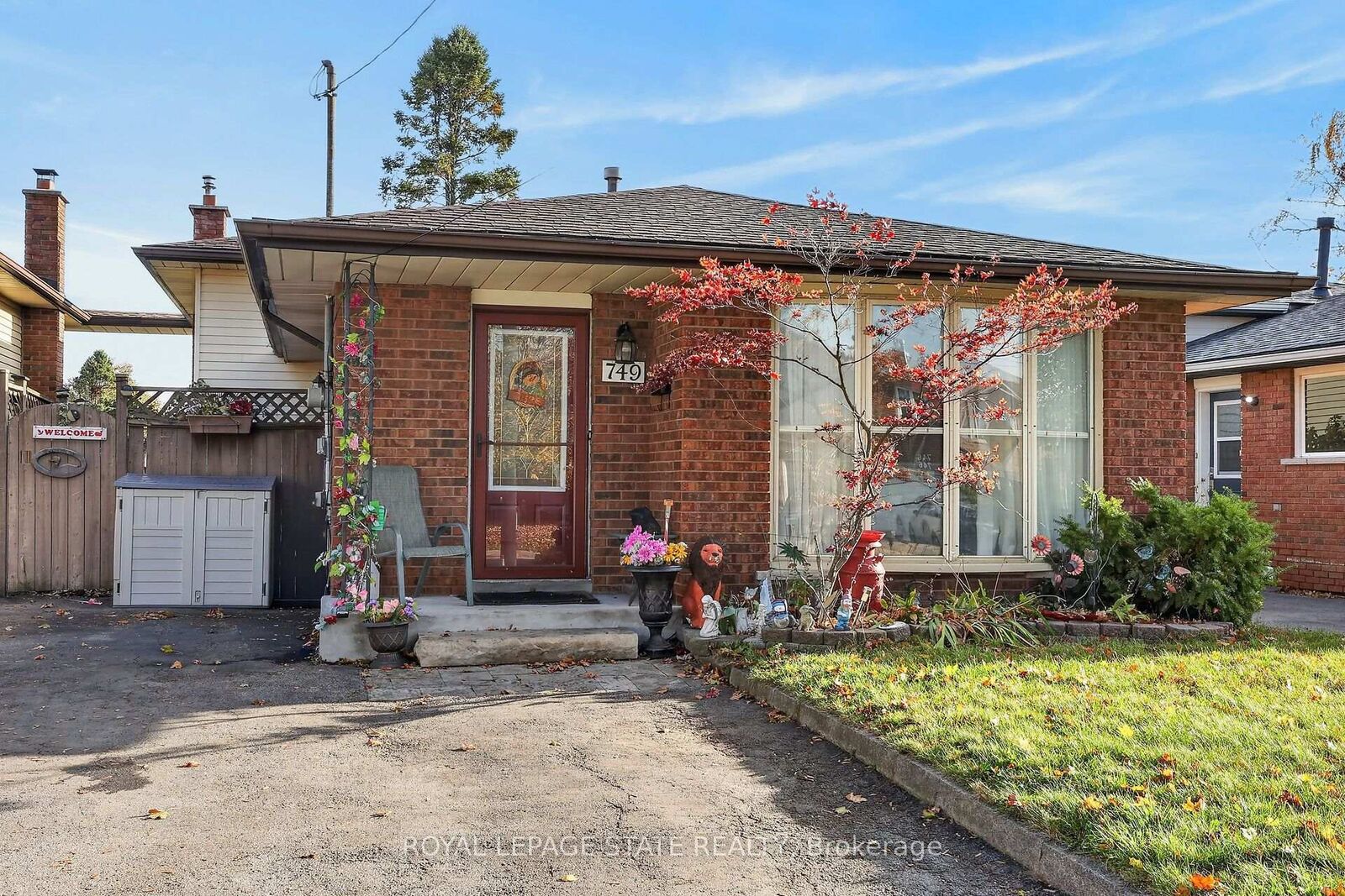 Property Photo:  749 Upper Horning Road  ON L9C 7R3 
