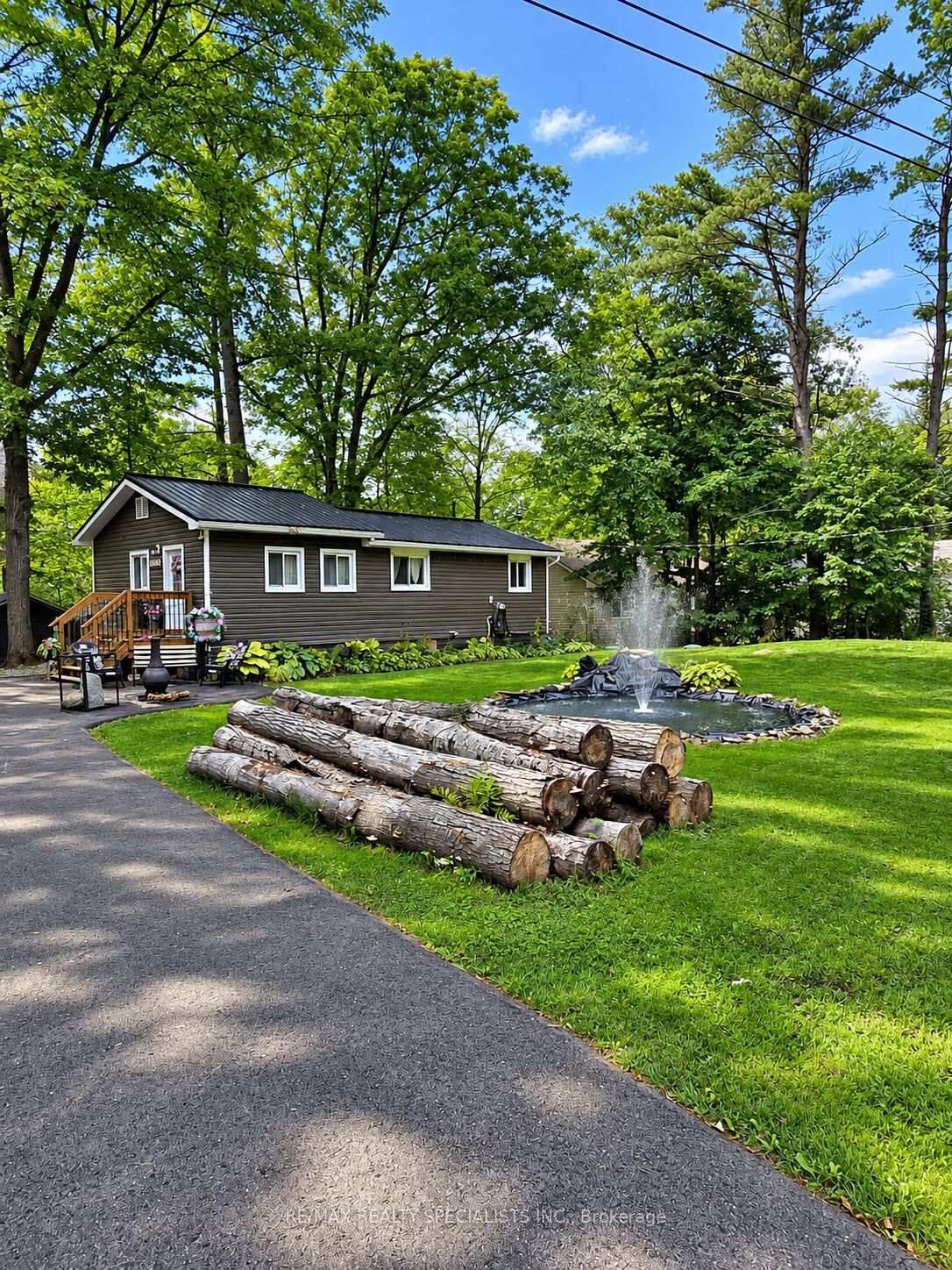 Property Photo: 1063 Laidlaw Avenue ON L0K 2B0