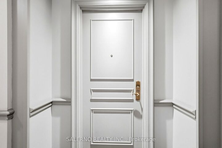 Property Photo: 53 Woodbridge Avenue 301 ON L4L 9K9