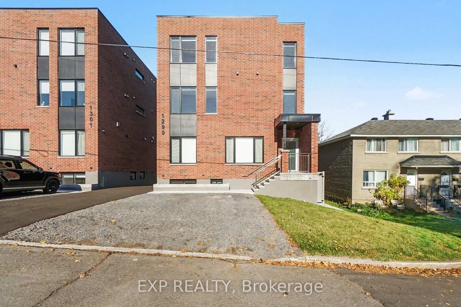 Property Photo:  1299 Dorchester Avenue 4  ON K1Z 8E8 