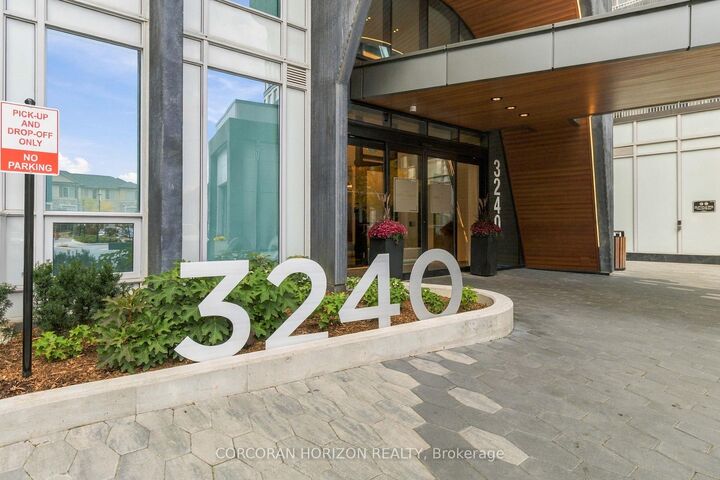 Property Photo:  3240 William Coltson Avenue 120  ON L6H 8C8 