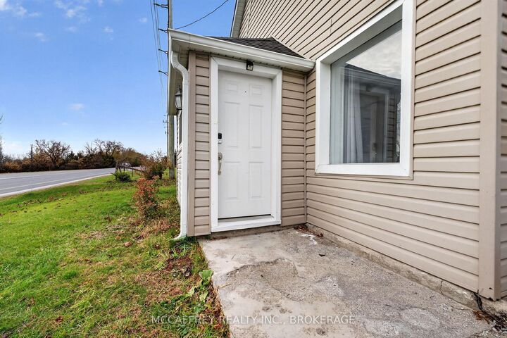 Property Photo:  1499 County Road 1 N/A W  ON K7R 3L1 