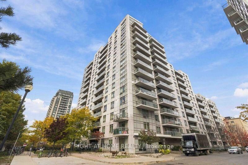 Property Photo:  816 Lansdowne Avenue 302  ON M6H 4K6 