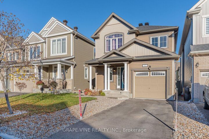 Property Photo:  322 Sweetclover Way  ON K4A 1E6 