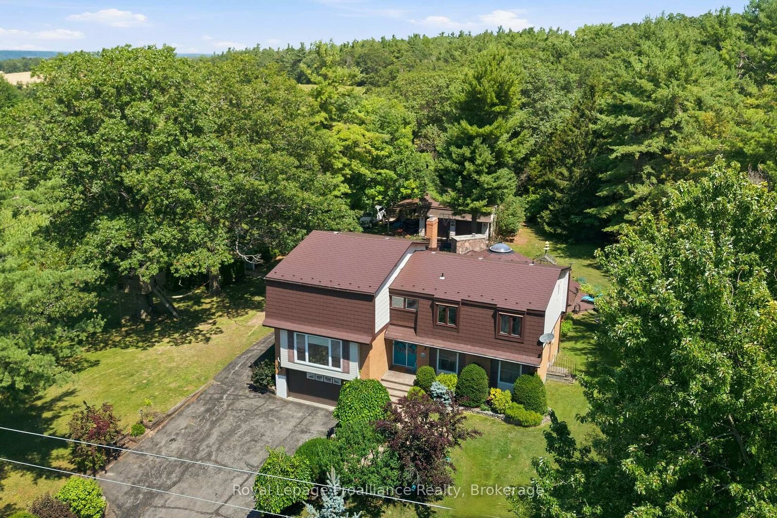 Property Photo:  1698 Foxboro-Stirling Road  ON K0K 3E0 