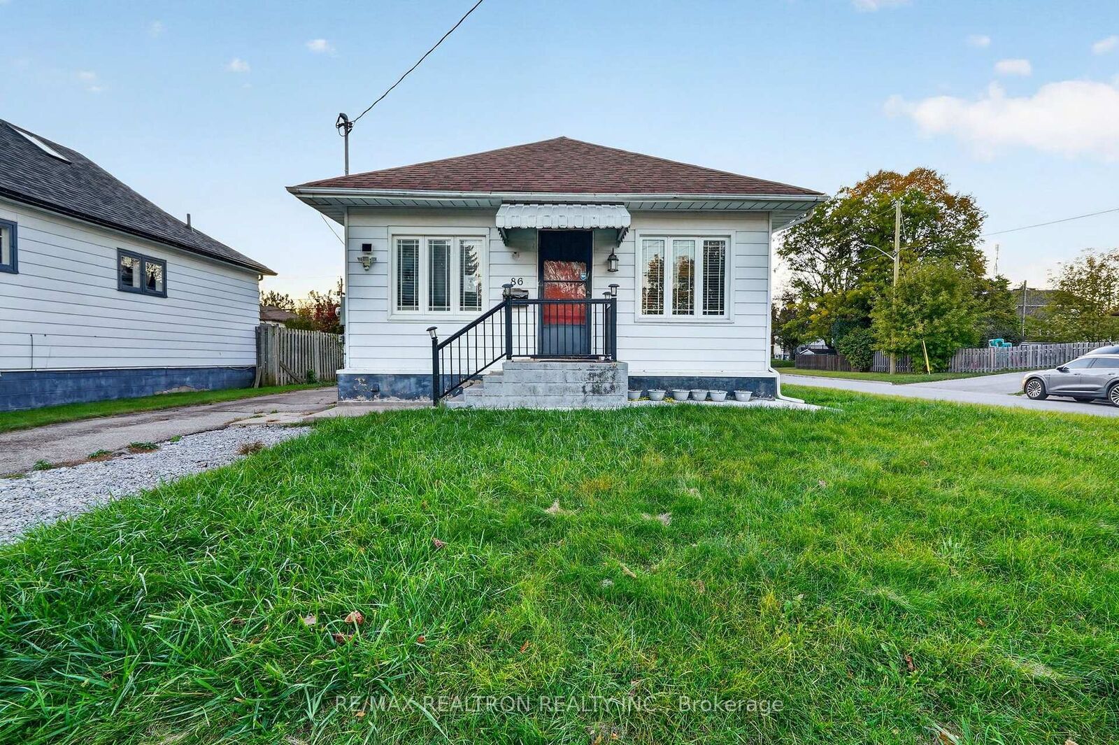 Property Photo: 86 Gibbons Street ON L1J 4X9