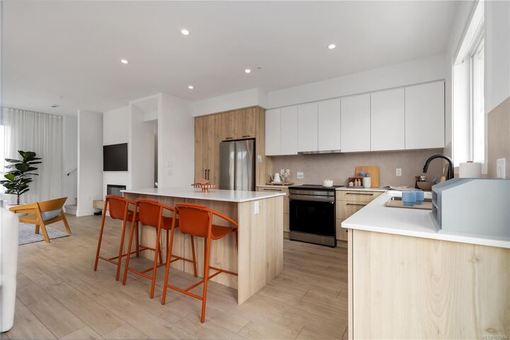 Property Photo: 368 Tradewinds Ave #85 BC V9C 0S5