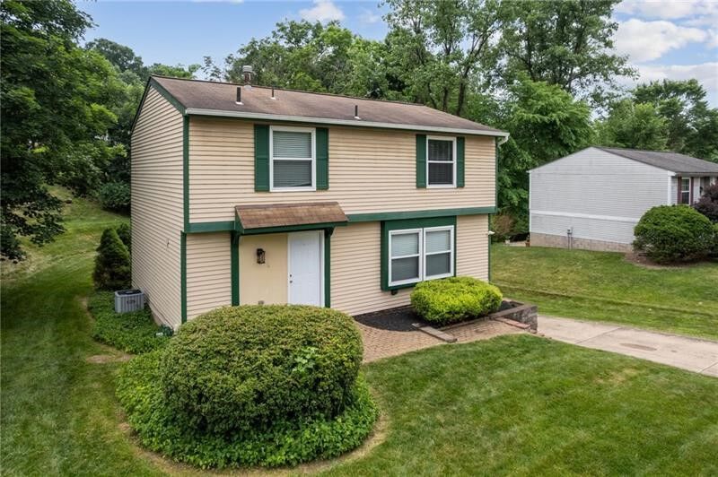 Property Photo:  200 Duquesne Blvd  PA 15068 