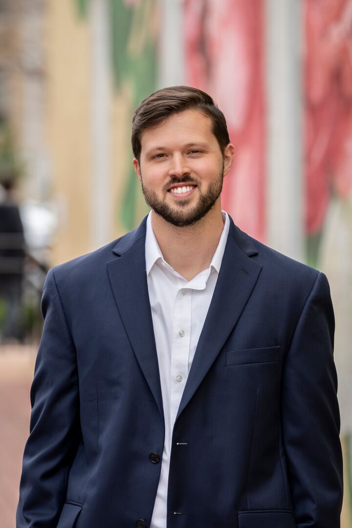 Joshua Holland, Real Estate Salesperson in Bentonville, Harris McHaney & Faucette