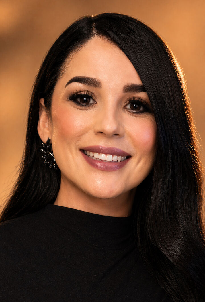 Michelle Gonzalez, Real Estate Salesperson in Visalia, Jordan-Link