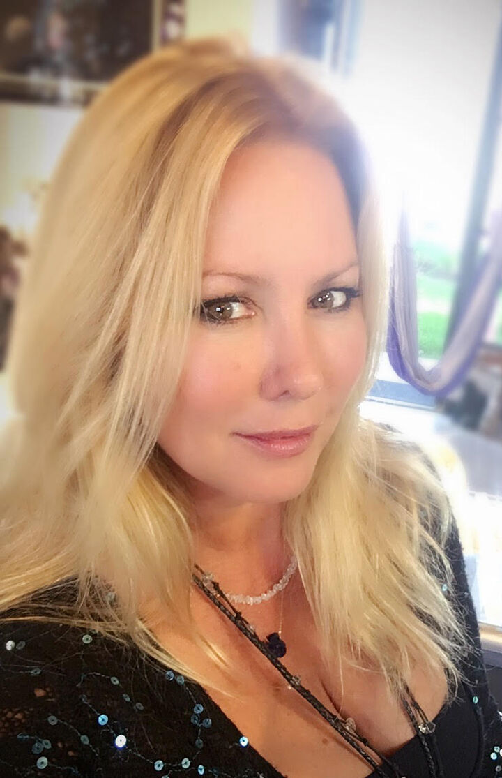 Gillian Caine Westlake Village Pinnacle Estate Properties