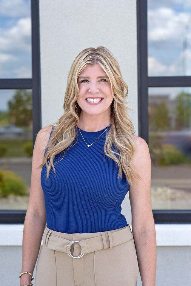 Amanda Gibbs, Real Estate Salesperson in Monroe, Heritage