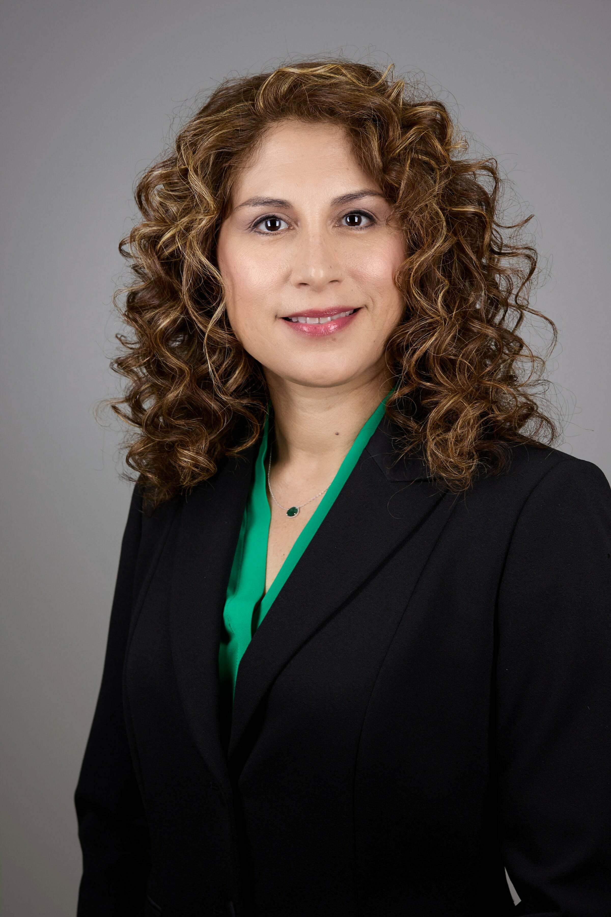 Elsa Pena, Real Estate Salesperson in Miami, World Connection