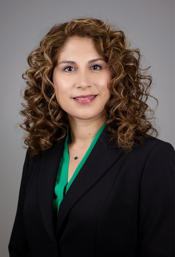 Elsa Pena, Real Estate Salesperson in Miami, World Connection