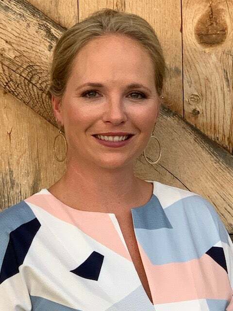 Kristy Daniels, Real Estate Broker in Surf City, Coastal Advantage