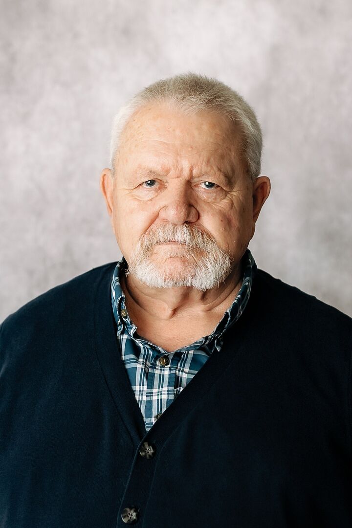 Bob Bray, Real Estate Broker in Bloomington, Quest