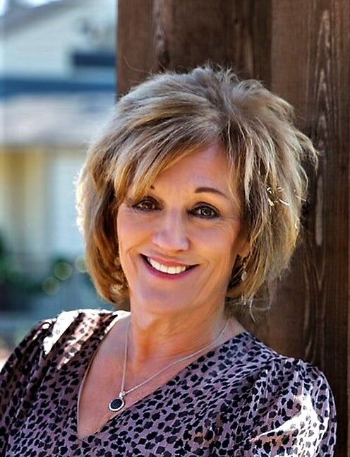 Debbie Thomas, Real Estate Salesperson in Clinton, David Stevens Inc.