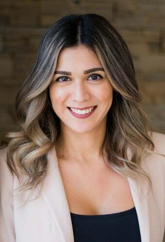 Miriam Campos, Real Estate Broker in Kennewick, Tomlinson