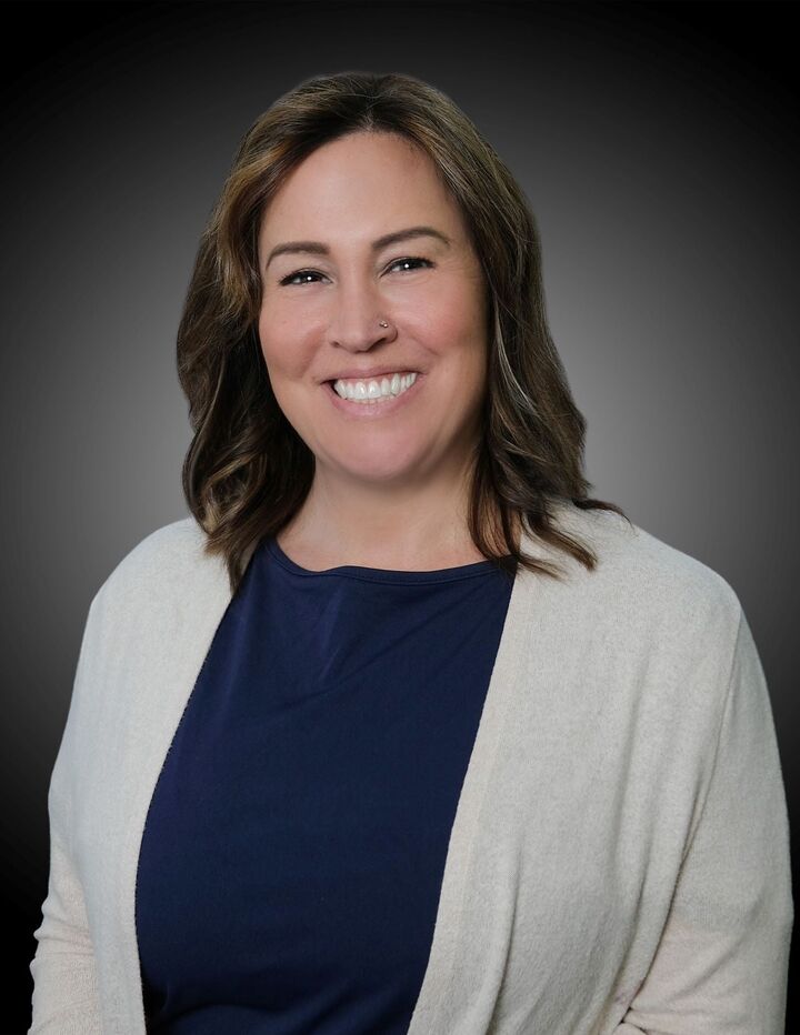 Lora Jordan, Real Estate Salesperson in Fredericksburg, Elite