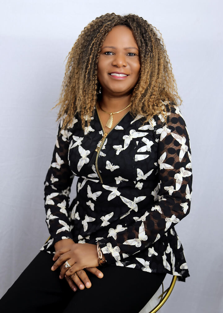 Toyin Adewoye,  in Ottawa, Coldwell Banker Sarazen Realty, Brokerage