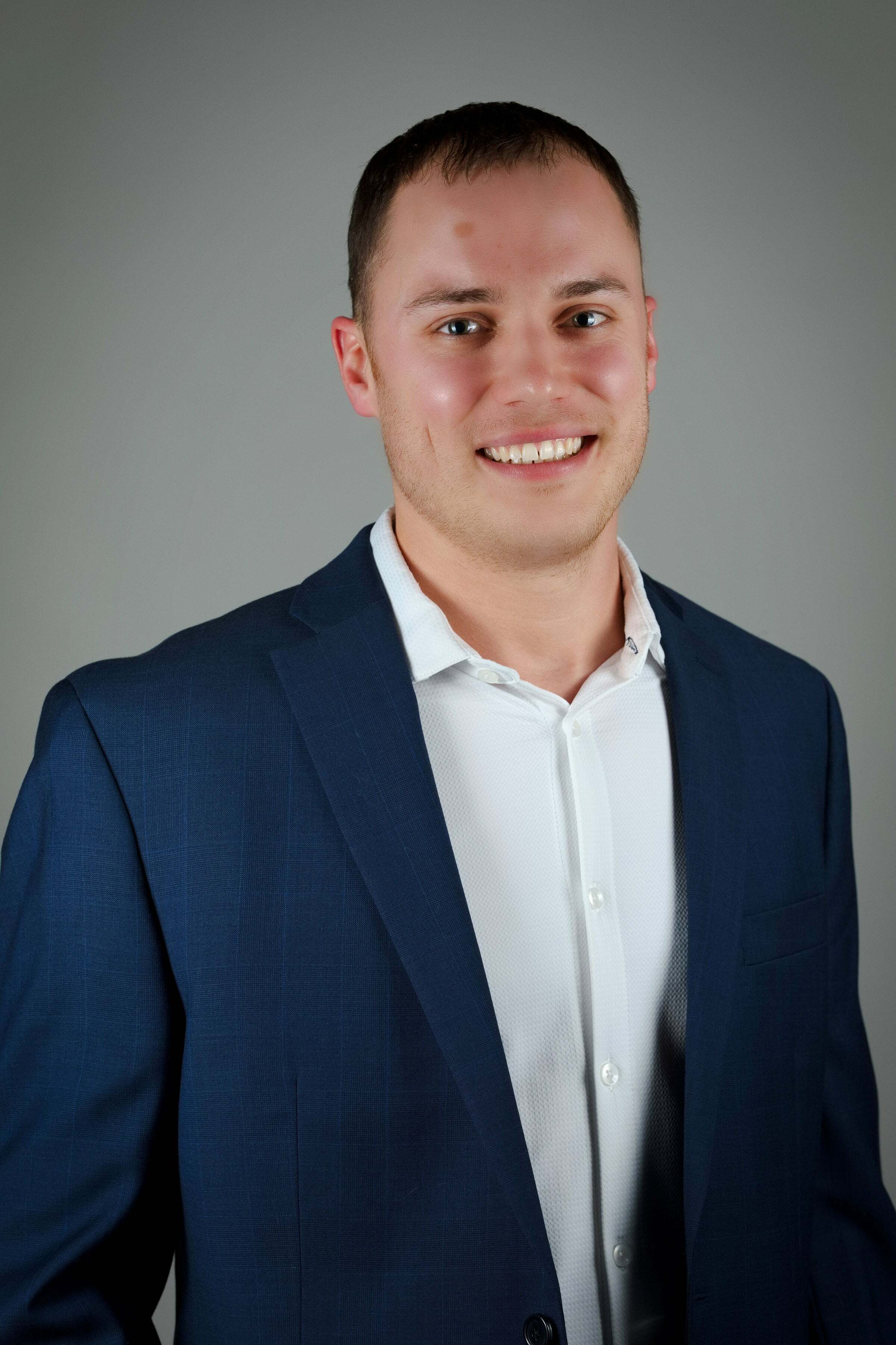 Jacob Whitta, Real Estate Salesperson in Findlay, Flag City