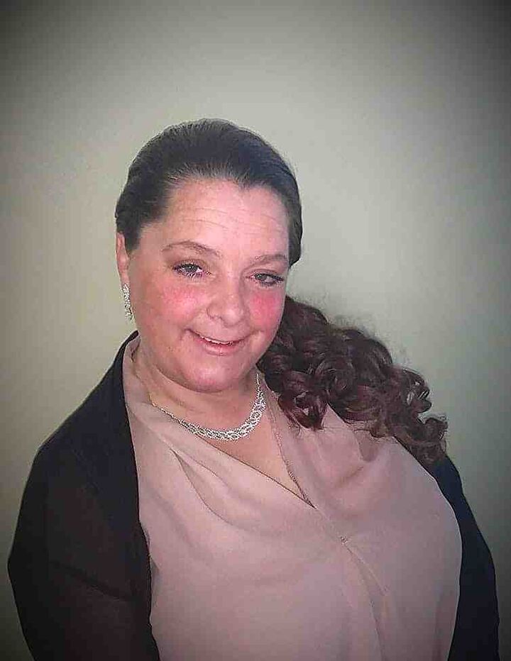 Renee Artis, Real Estate Salesperson in Brick, Solid Gold Realty