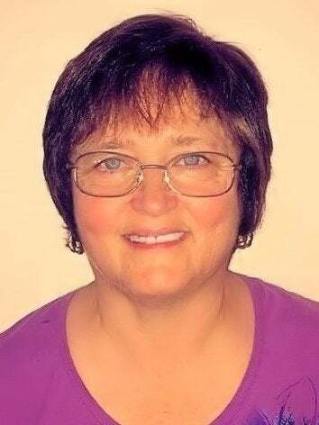 Laura Held, Real Estate Salesperson in Little Egg Harbor Twp, Riviera Realty, Inc.