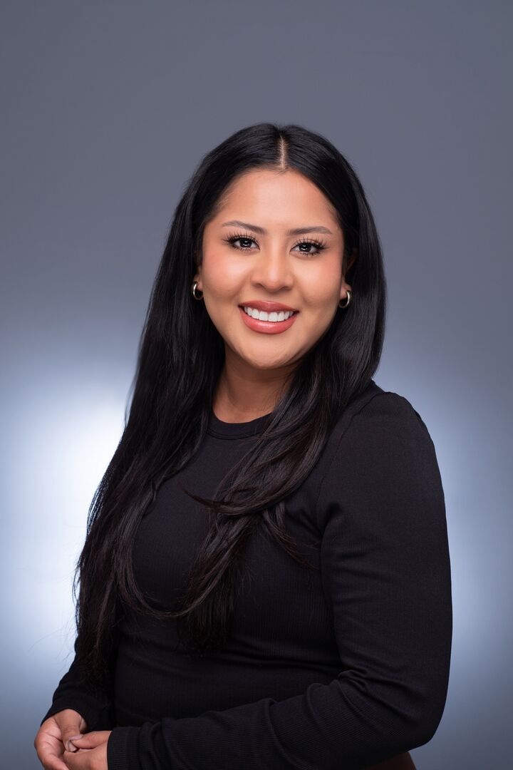 Kimberly Cruz, Real Estate Salesperson in Oxnard, Masters