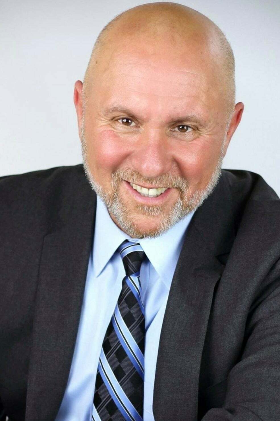 Michael J. Morris, Real Estate Broker in Moriches, M&D Good Life