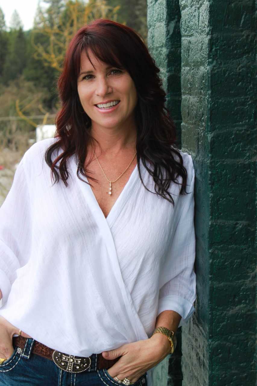 Tiffni Hald, Gold Country/Truckee Specialist in Nevada City, Intero Real Estate