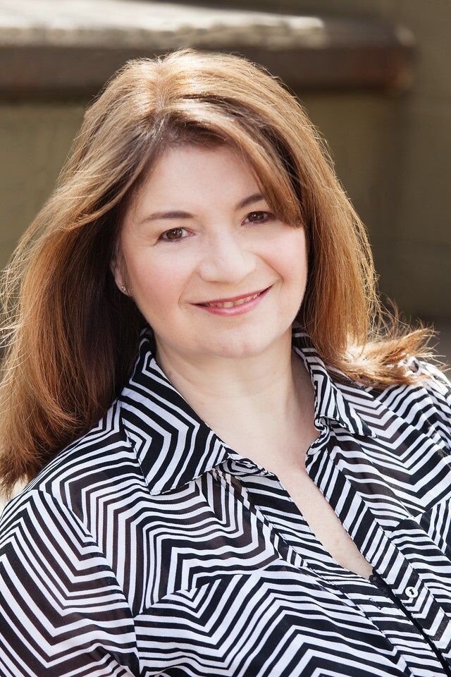 Nora Mazonson, Real Estate Salesperson in Burlington, North Homes Realty