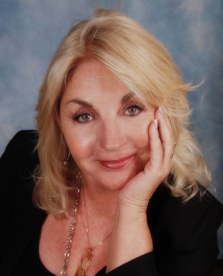 Vicky Beggins, Real Estate Salesperson in Apollo Beach, Beggins Enterprises