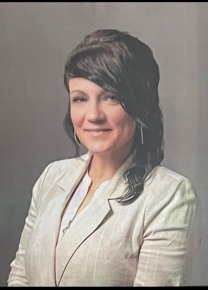 Tabitha Surber, Real Estate Broker in Greenwood, Scheetz