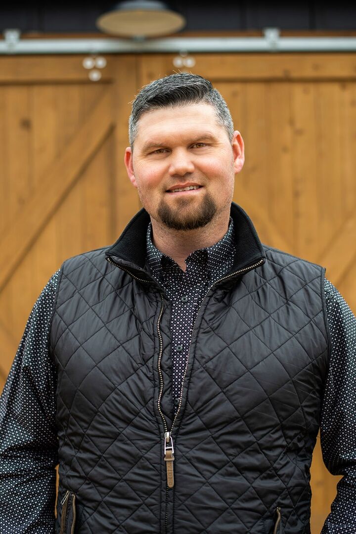 Tyler Bosier,  in Meridian, 43° North