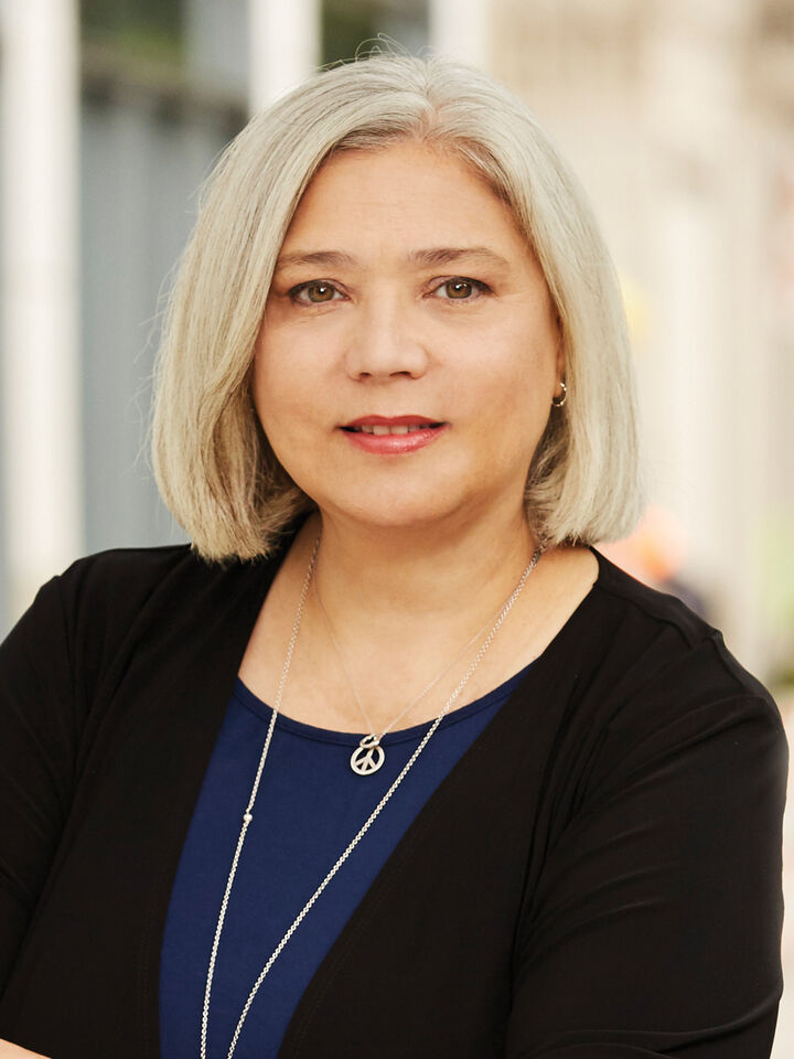 Diane Lois, Real Estate Salesperson in New York, Corcoran Group