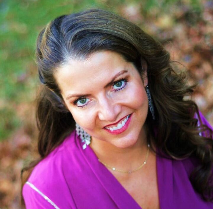 Jenny Greenspon, Real Estate Broker in Charlotte, ERA Live Moore