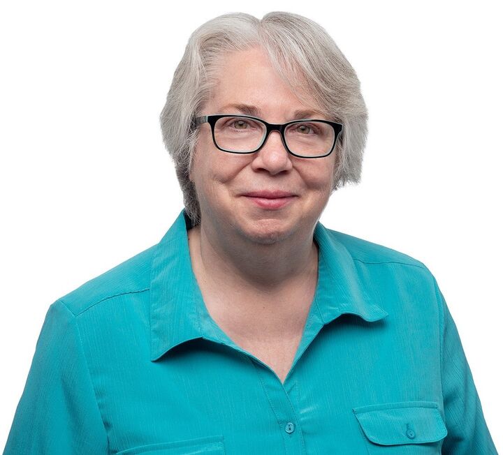 Ruth Ragland, Real Estate Salesperson in Beaufort, Coastal Town Realty