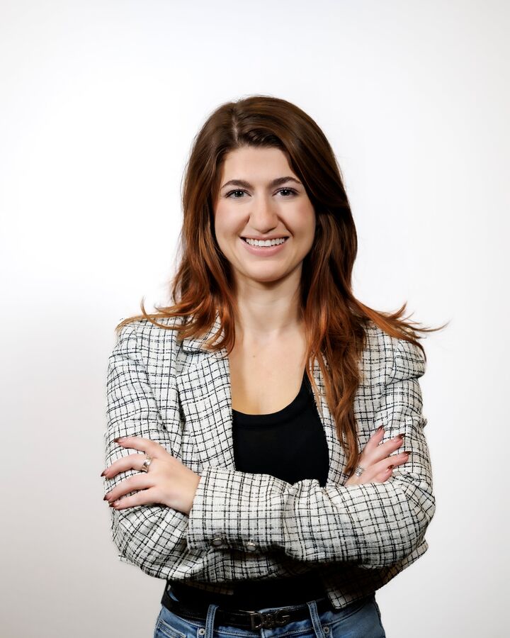 Hannah Abts, Real Estate Broker in Columbus, Scheetz