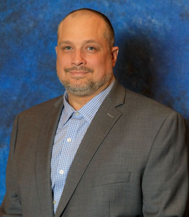 Chris VanBelle,  in Lapeer, Professionals