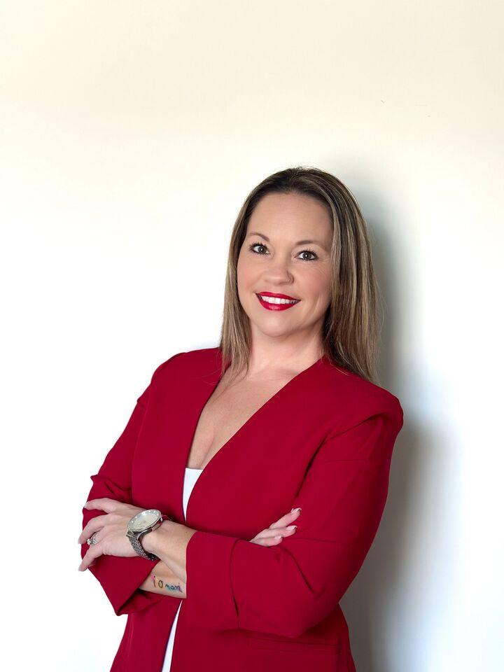 Charlotte Landrum, Real Estate Salesperson in Fredericksburg, Elite