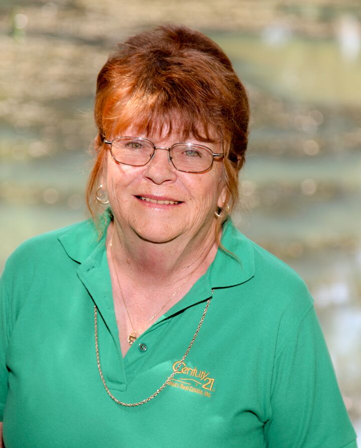 Susan Thomas, Associate Real Estate Broker in Paradise, Select Real Estate, Inc.