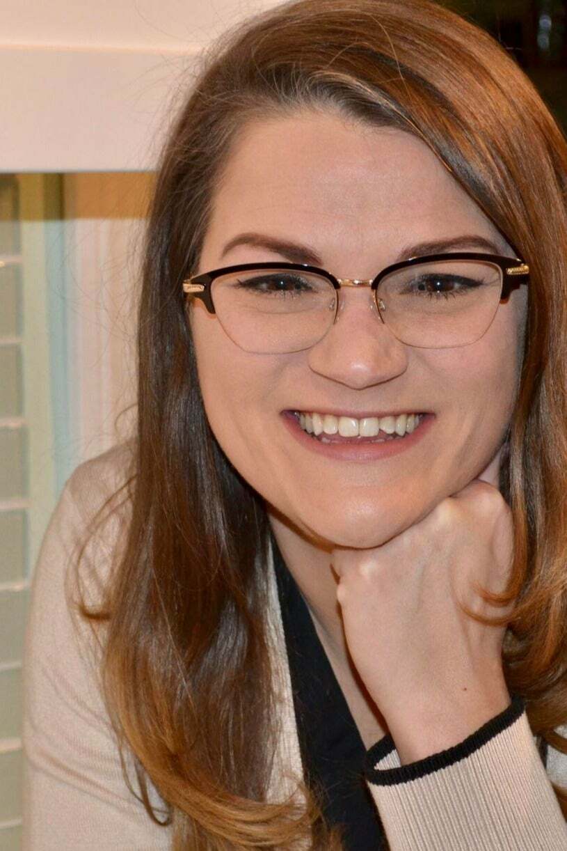 Jaime Snapp,  in Midland, Professionals