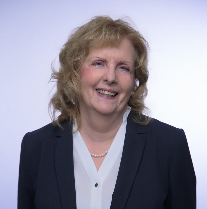 Vicki Mullennex, Real Estate Salesperson in Elkins, Central