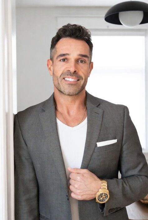 Matthew Gibbs, Owner in Ottawa, CENTURY 21 Canada