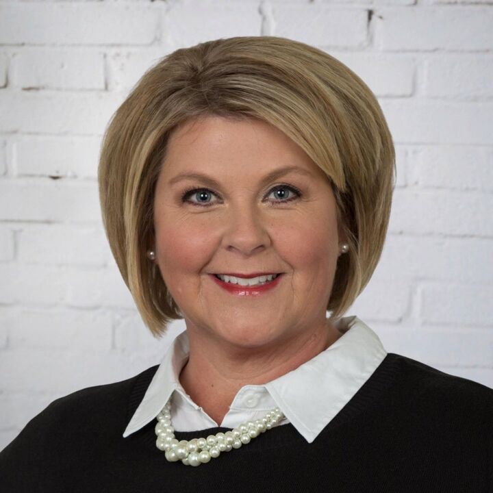 Shelly Kolb, Associate Broker in Sioux Falls, Beyond