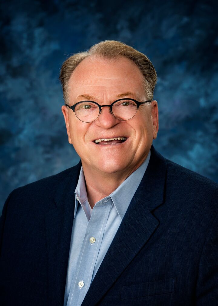 Paul White, Real Estate Salesperson in Midland, Signature Realty