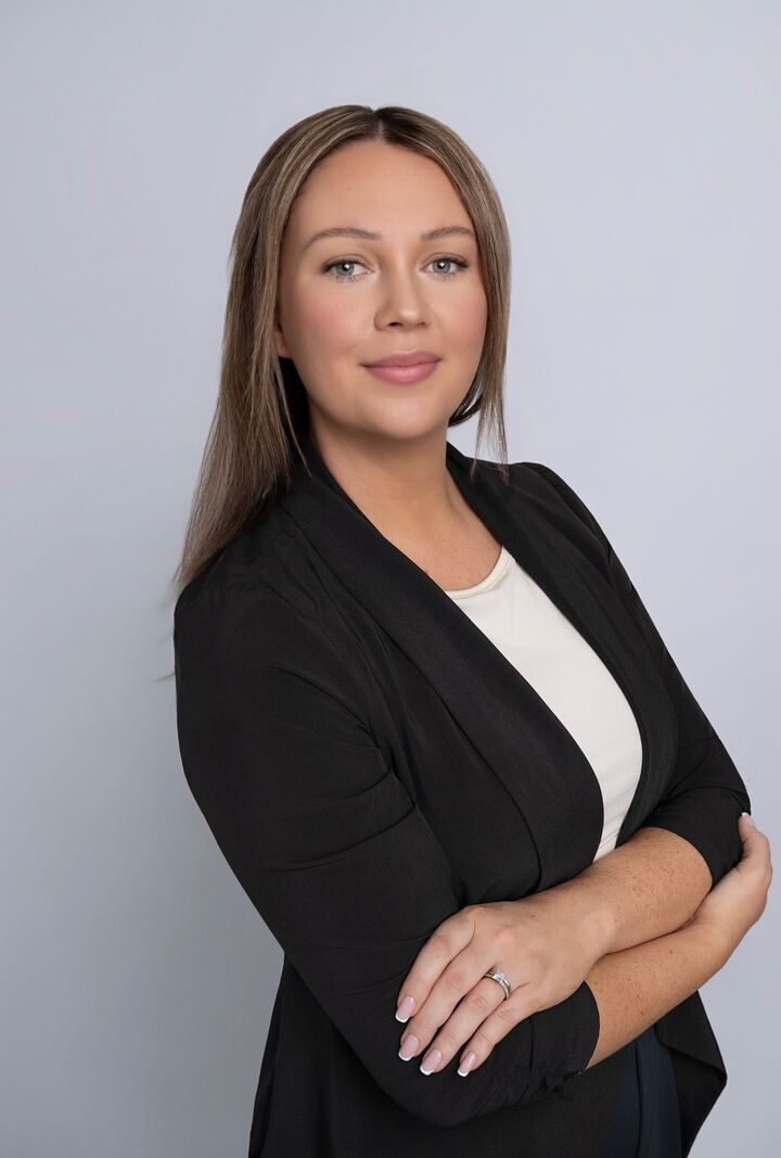 Samantha Heydon, Realtor®, Broker in Uxbridge, Coldwell Banker R.M.R. Real Estate, Brokerage