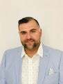 Bernardo Garcia, Associate Real Estate Broker in Addison, Circle