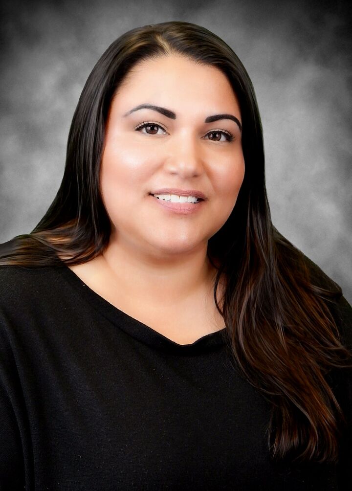 Theresa Ponce,  in Hauppauge, Realty Connect